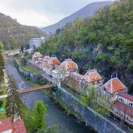 Apartament Nectaria Бэиле-Еркулане Экстерьер фото