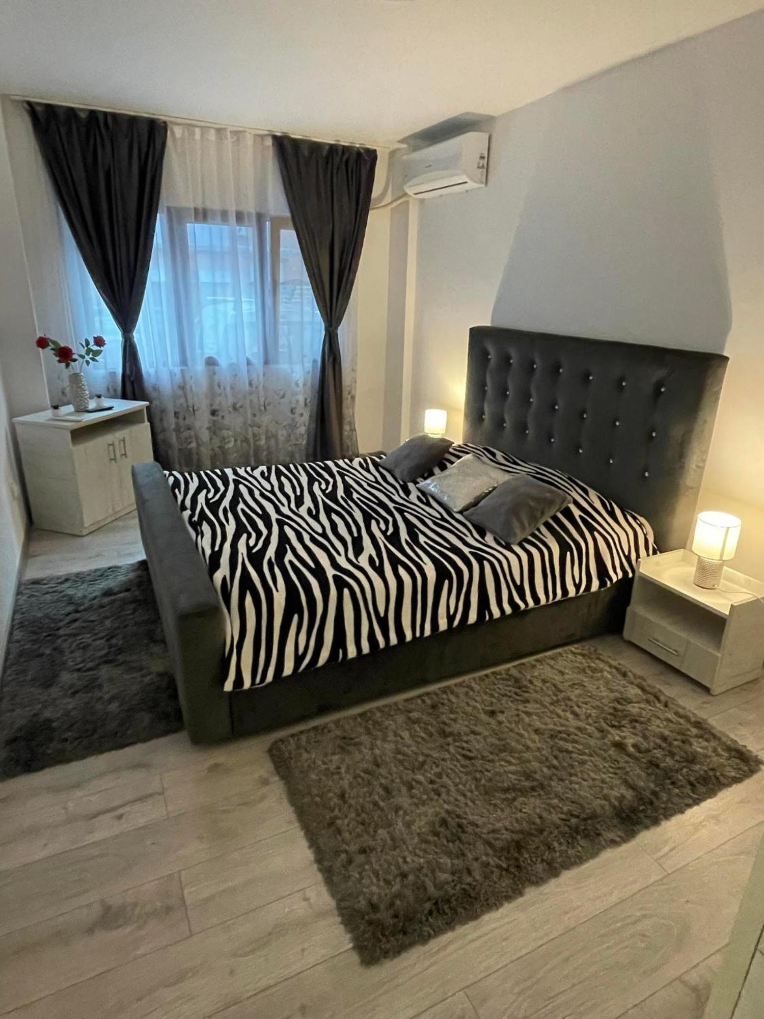 Apartament Nectaria Бэиле-Еркулане Экстерьер фото